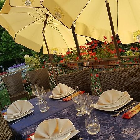 Ristorante Primula Bianca Otel Varzi Dış mekan fotoğraf