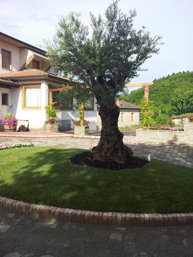 Ristorante Primula Bianca Otel Varzi Dış mekan fotoğraf